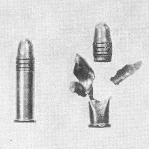 Two Lil Twin Uzis (feat. Sixk) (Explicit)