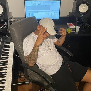 MULHER DO CHEFE, VEM AMOR (Explicit)