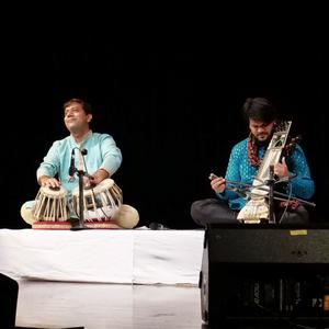 Shanker Hussain Live Concert Snippets_Bangalore International Centre (feat. Shailendra Wakhlu & Neeraj Kumar) [Live]