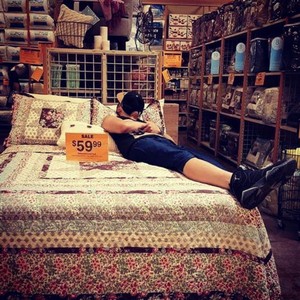 Memories (feat. Lakeith Rashad) (Explicit)