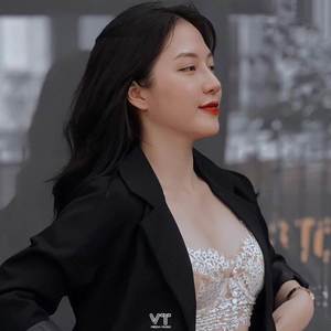 Gió Mang Hương Về Em Ở Đâu (Remix)