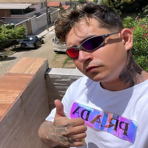 Ela joga no 7 (Explicit)