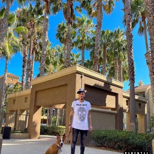 Hunnit Off Mac (Explicit)