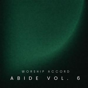 Worship In His Presence (Devotional)