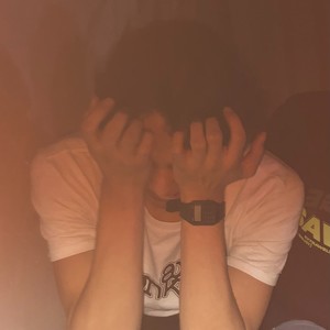 No Me Puedo Enamorar