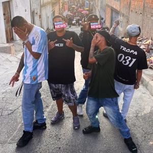 SDC x PSJ (feat. MC ANDRADES, MC GORDIN MH, MC V4 & MC NICOLE) (Explicit)