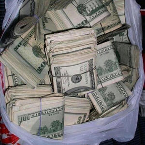 Rolls & poles (feat. Kero) (Explicit)