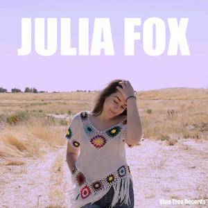 Julia Fox