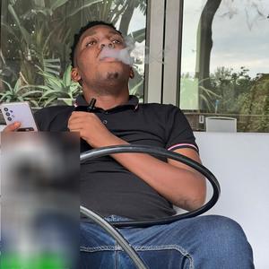 Ungiphoxile (Explicit)