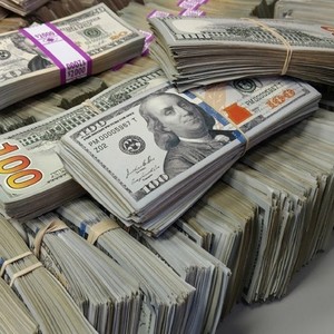 100 plays(feat. Big jugg tda & Toochie 310) (Explicit)