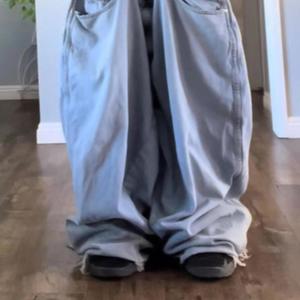 Hit Pause (Explicit)