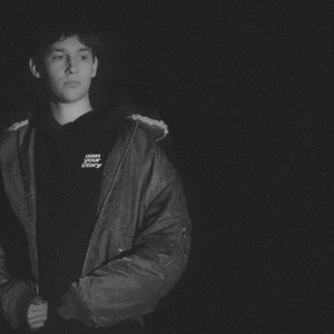 DUŻO STRAT (Explicit)