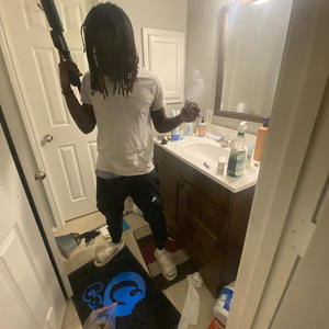 right back (feat. hitsaks) (Explicit)