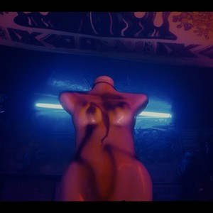 Estrogen(feat. Pkrek)