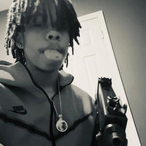 Molly (feat. Nuni6) (Explicit)