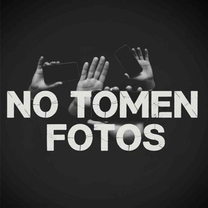No Tomen Fotos (Explicit)