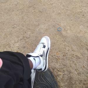 Strata ke sa rena (feat. Makwera) (Explicit)