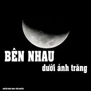 Bên Nhau Dưới Ánh Trăng