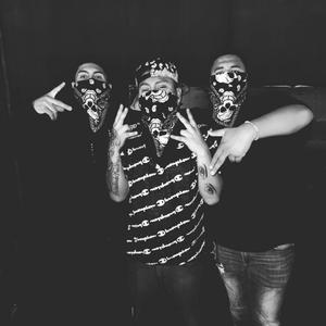 De Lo Mas Bajo (Explicit)