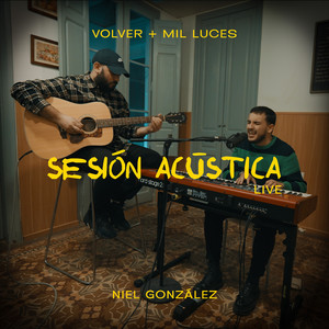 :)--Hola (Live)