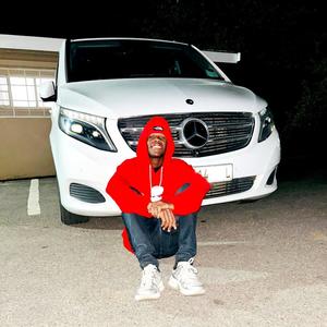 911 (feat. DoniQhwa) (Explicit)