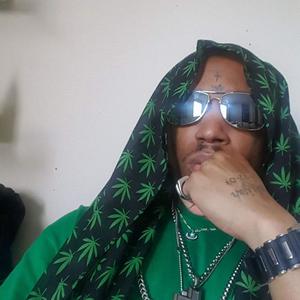 PAIN & LOVE (Explicit)