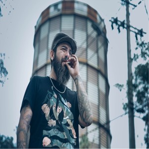 Vida de Perro (En Vivo|Explicit)