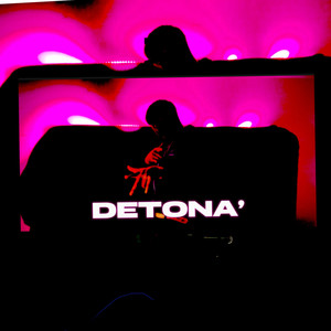 Detona' (Explicit)