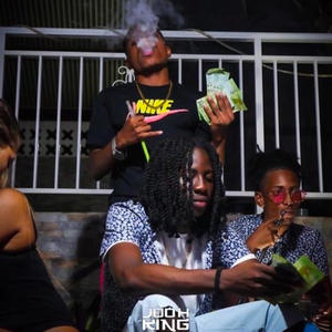 Money Pull up (feat. Sikem)