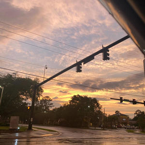 Damage (feat. yvngozii) (Explicit)