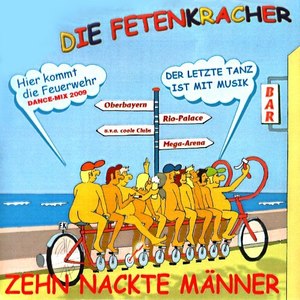 Zehn nackte Männer
