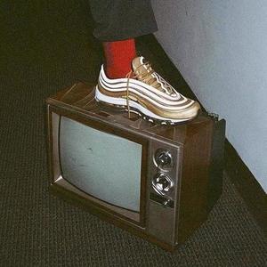 Broken (feat. Enoch Lenoir, Nasir Ali, Lamont & Atticus Lane) (Explicit)