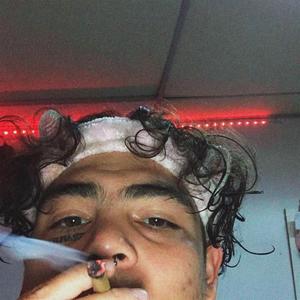 FUMOPANOEXTRAÑARTE<\3 (Explicit)