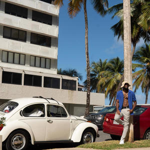 Elite (feat. Justis Chanell) (Explicit)