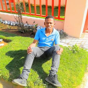 Feel's Good (feat. Young K Mcflary) (Explicit)