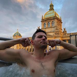 Dopito(feat. Royal Stell) (Explicit)