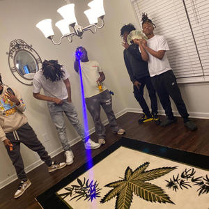 1:45 am (feat. La Tae) (Explicit)