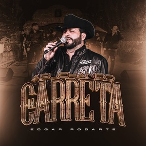 Apuchando La Carreta