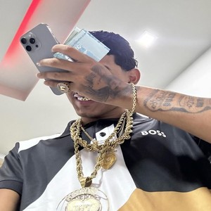 VAI REBOLA PRO PAI VAI NOVINHA VAI (Explicit)