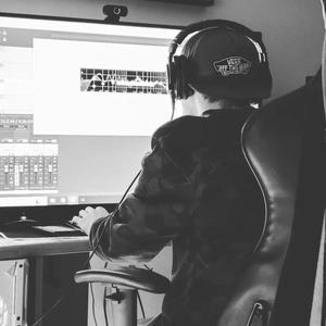 Lifeless (feat. P-Cons) (Explicit)