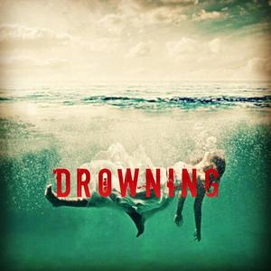 Drowning (feat. GoldieFaciqo) [Explicit]