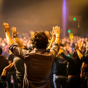 Lord When Your Fire Falls(feat. Emylee Ephraums)