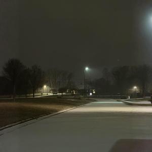 i dont go to parties bruh lol (Explicit)