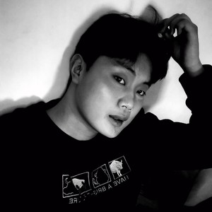 吴东泽 - 平庸 (伴奏)