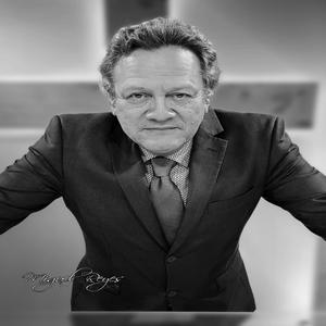 No Por Obras (feat. Miguel Reyes & Rick Howard)