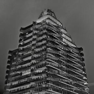 ENJAMBRE (feat. KING PIG) (Explicit)