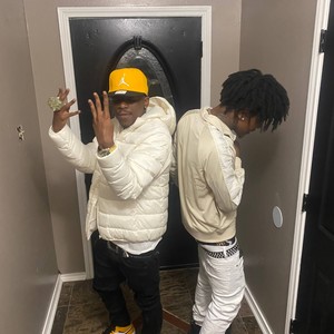 Upgrade (feat. Kelzthahitta) (Explicit)