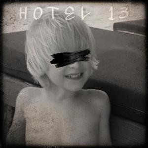 HOTEL 13