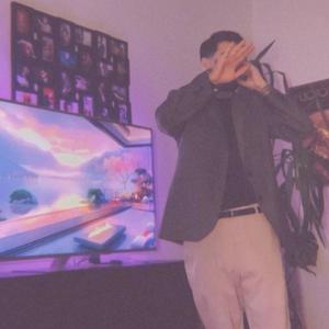 Bruce Wayne (Explicit)