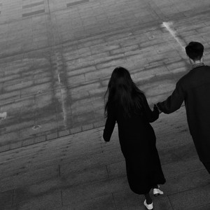 헤어지는중 (分手中)